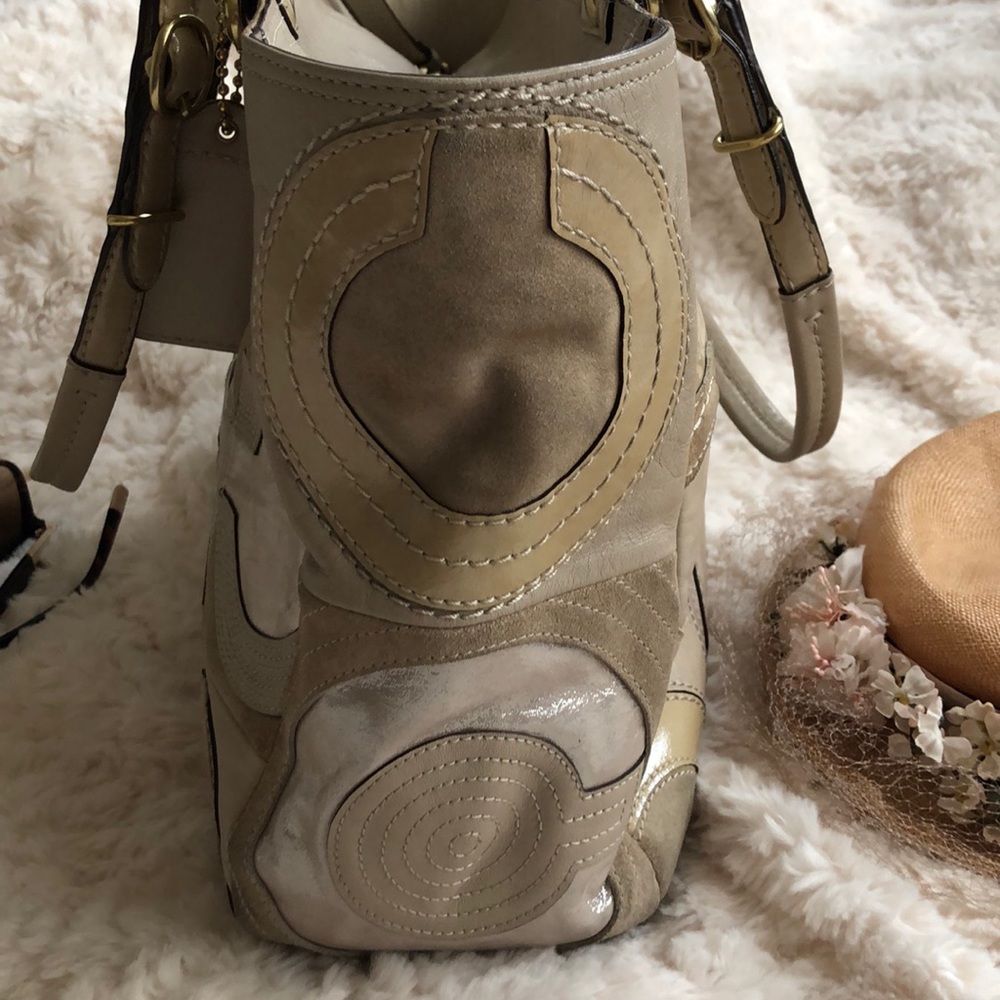 COACH LEATHER HANDBAG - Picture 8 of 17